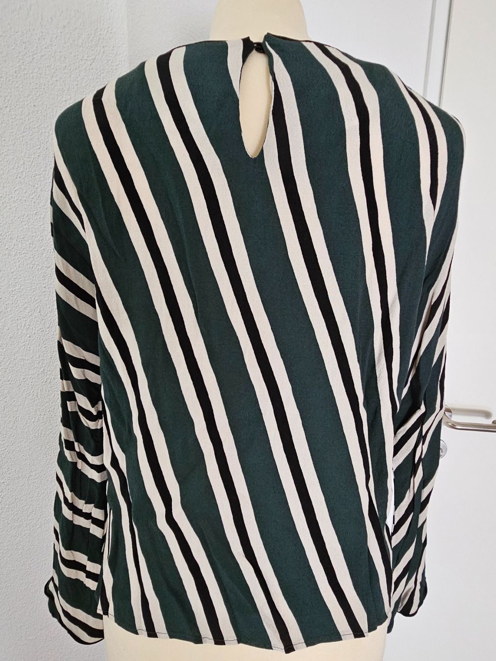 Pullover & Sweatshirts: ZARA SHIRT/ BLUSE – Gebraucht aus Root von LifestyleAccessoires 3