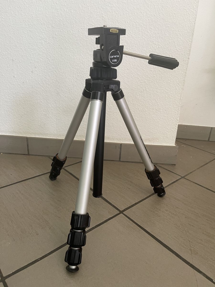 Treppiedi & Teste: Stativ 3-Bein – Usato da Arlesheim venduto da ren_5d2b