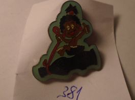 1 Cola Pin (381)
