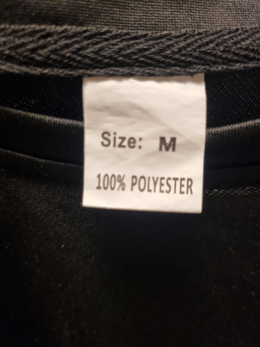 T-shirt: Schwarzes Oversize T-Shirt, Grösse M – Nuovo (secondo la descrizione) da Schlieren venduto da tig_pd7t