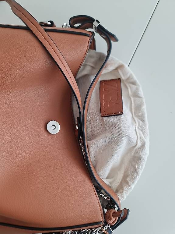 Borse da donna: Umhängetasche braun von ZARA  – Usato da Allschwil venduto da 86d_fmd5 3