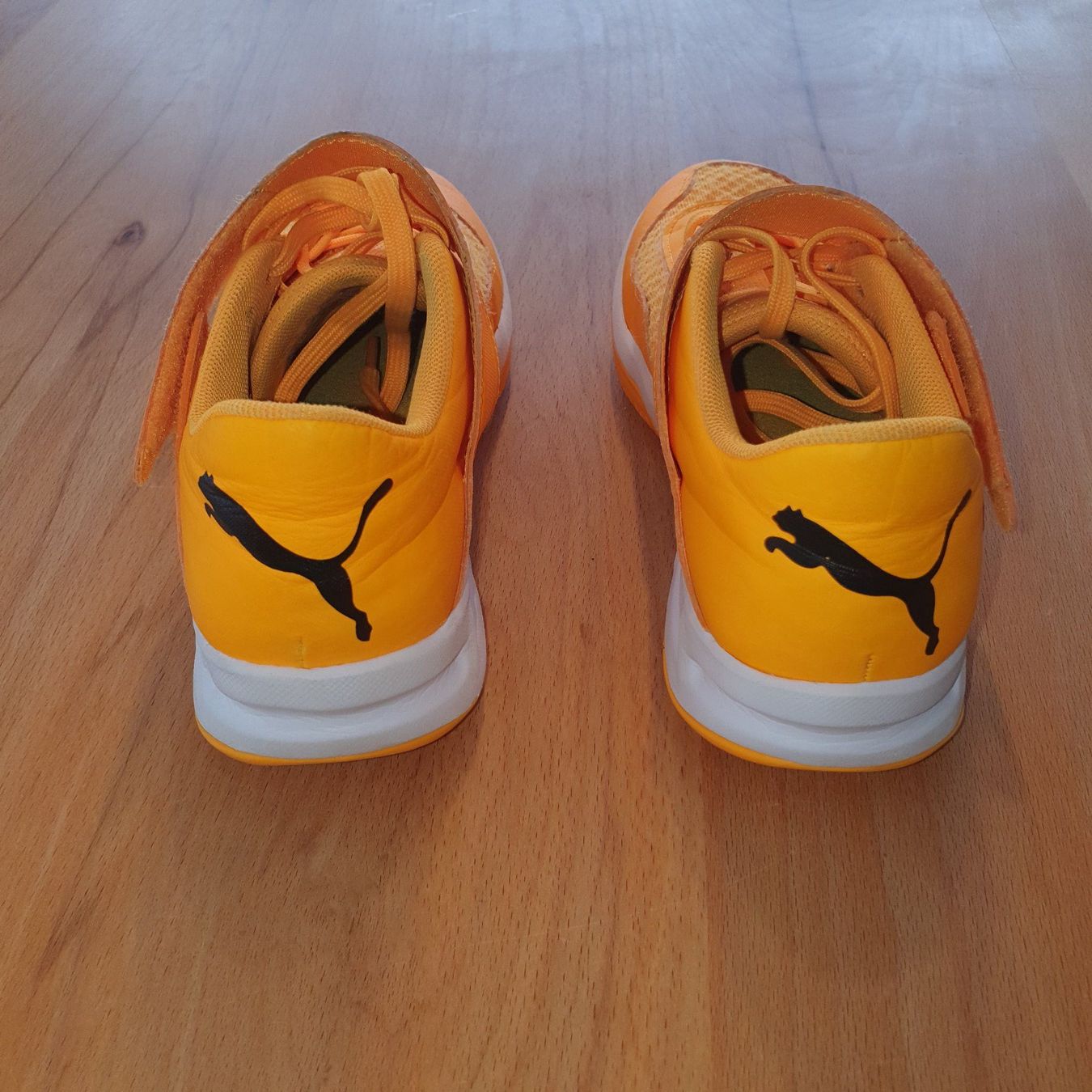 Puma Schuhe für Jungen: Hallenschuhe v. Puma, Gr. 35 – Gebraucht aus Bilten von pelanov 3