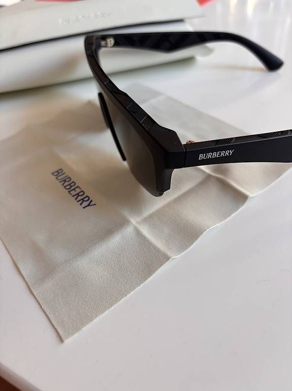 Occhiali & Lenti: Burberry Sonnenbrille – Usato da Wabern venduto da saradicaro 2