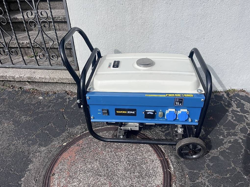 Generatori di corrente: Workzone Stromgenerator / Notstromaggregat – Usato da Künten venduto da Fannyli84 1