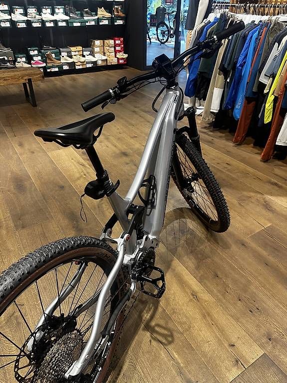 Bergstrom Biciclette: Bergstrom eMTB Fully XCV 869 – Usato da Klosters venduto da jofin 2