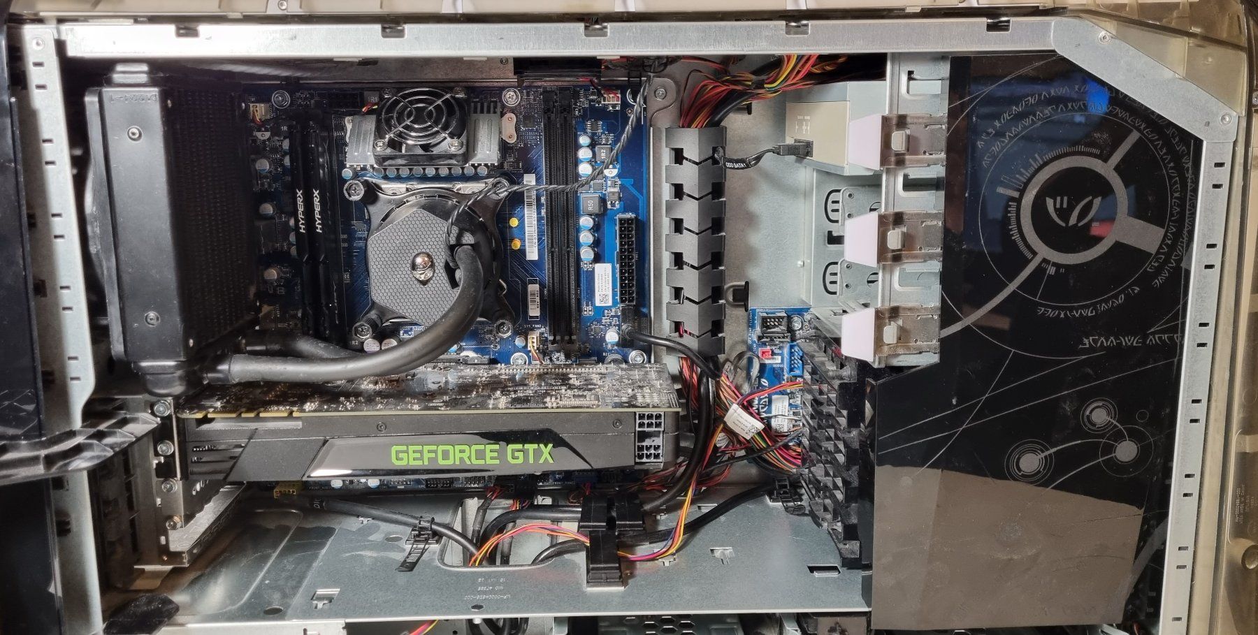 Alienware PCs: Gaming-PC Alienware Aurora R4 ALX – Gebraucht aus Naters von  5