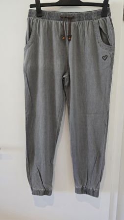 Alife and' kicking Stoffhose grau Gr.M Damen neu