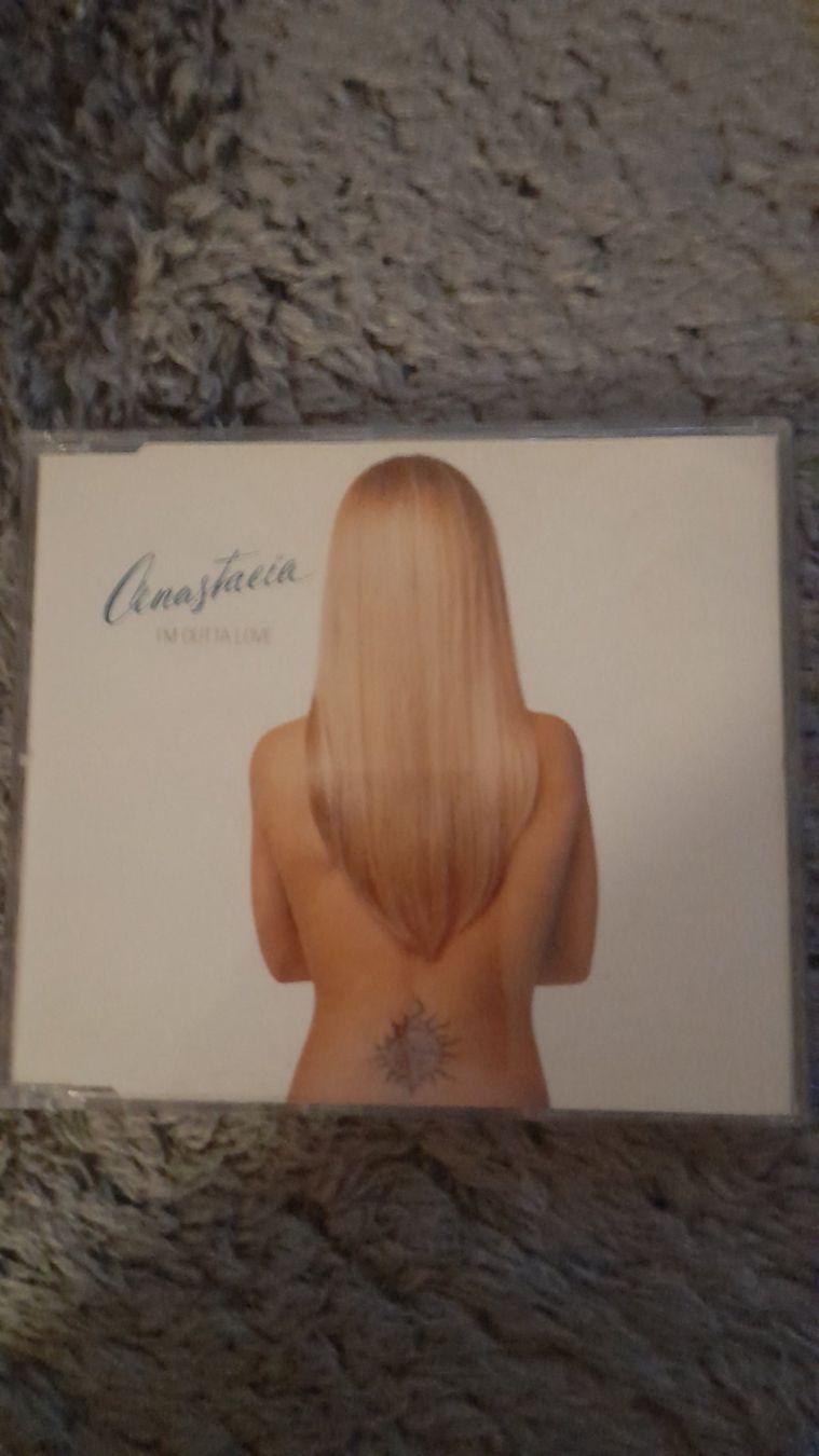 CD: ANASTACIA    I'M OUTTA LOVE   CD SINGLE – Usato da Wetzikon ZH venduto da Ramones01
