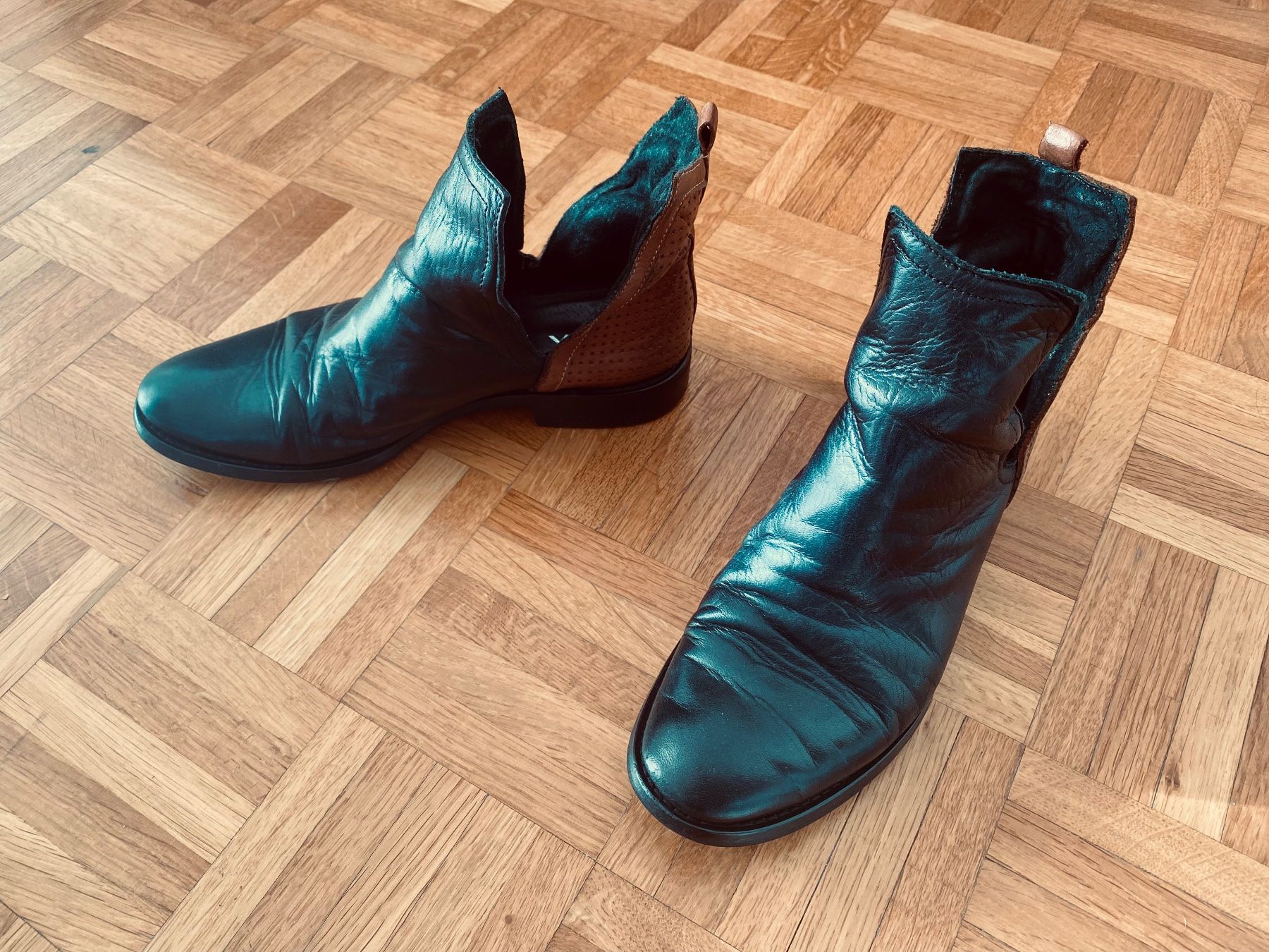 Scarpe da donna: Chelsea Boots von Max – Usato da Lugano venduto da mariavenezia