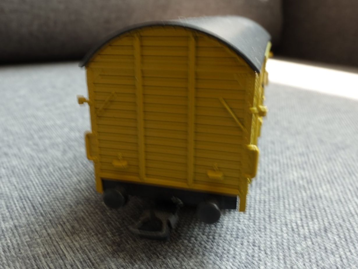 Roco Modellini di ferrovie: ROCO 4305C Kühlwagen "Dinkel Acker" HO – Usato da Wallbach venduto da Sarrows 4