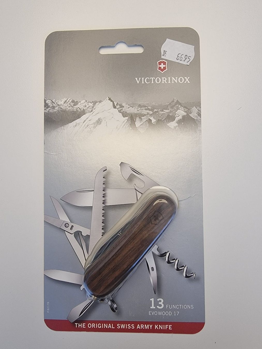 Victorinox Coltelli tascabile: Victorinox Evowood 17 – Nuovo e nell'imballaggio originale da Unterägeri venduto da Albi1975