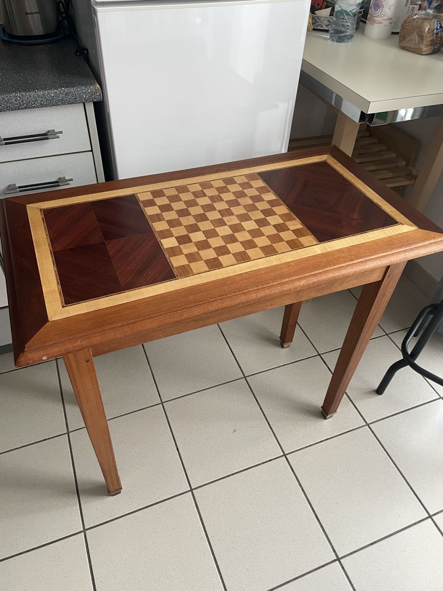 Tavoli: Table de jeu – Usato da Le Grand-Saconnex venduto da sav_dfj7