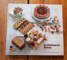 Livre professionnel "La pâtisserie Suisse"
