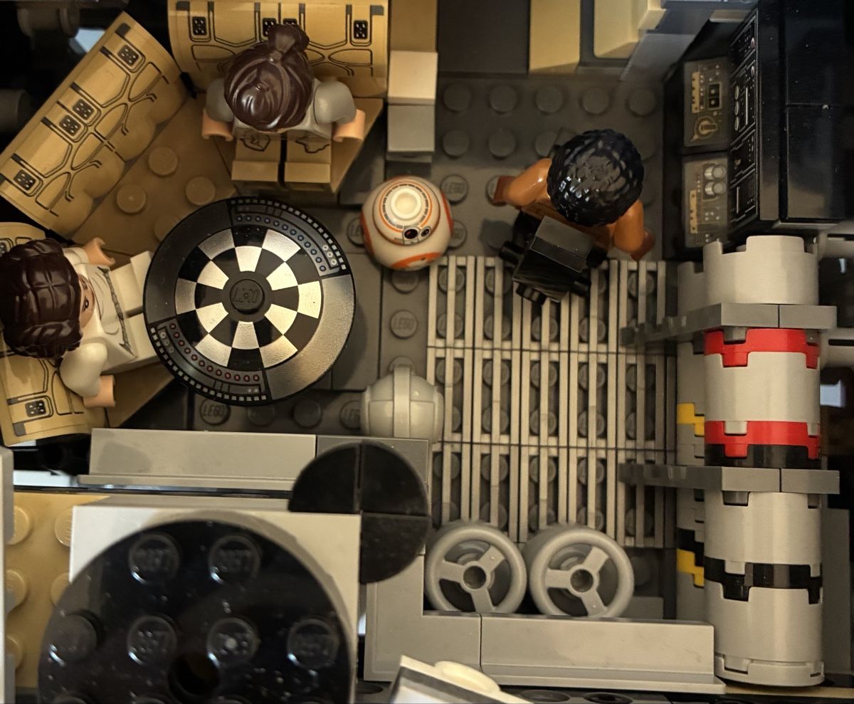 Lego Baukästen: Star Wars Lego: Millenium Falcon – Gebraucht aus Lausanne von zol_btv9 4