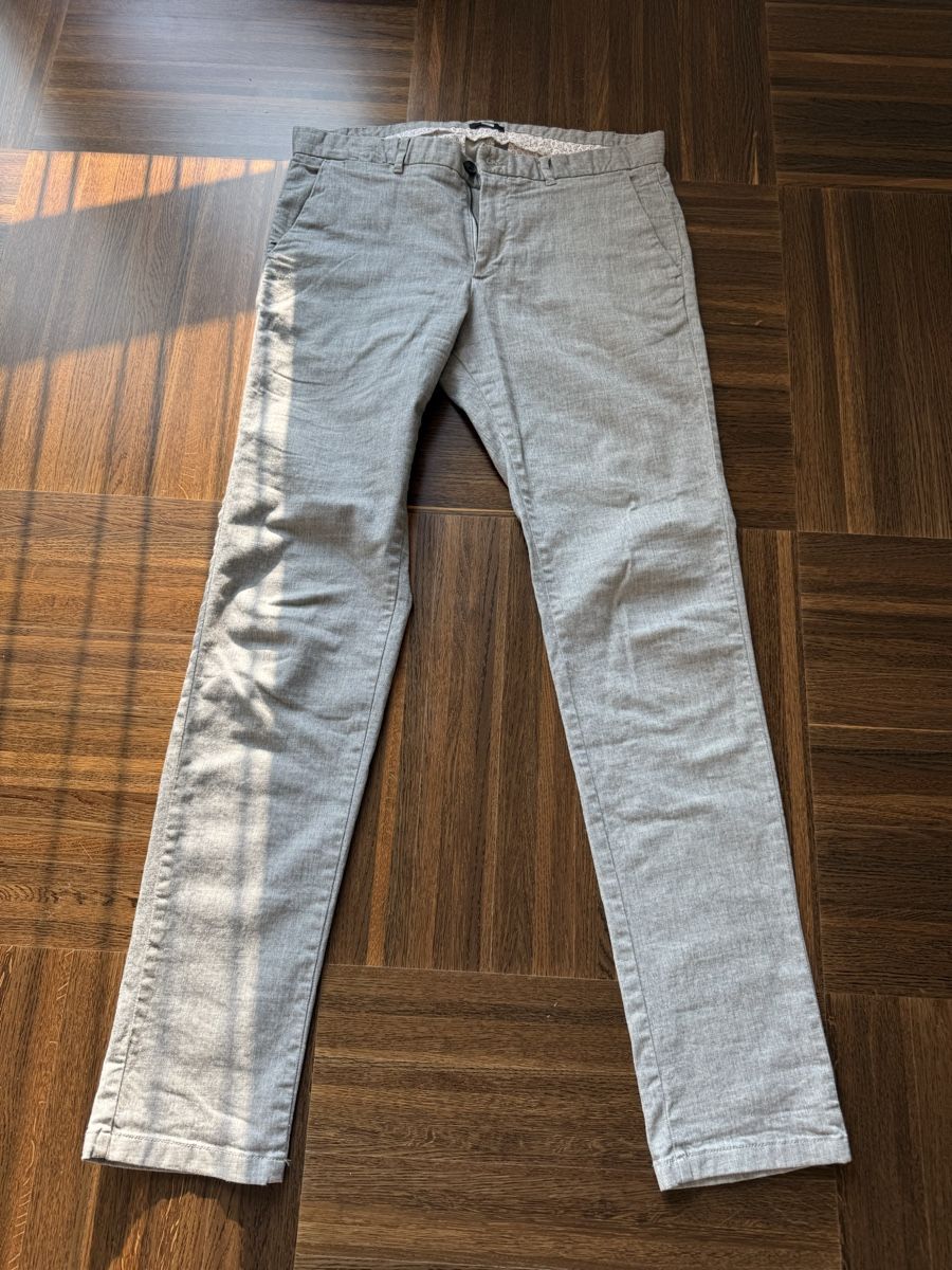 We Pantaloni: WE FASHION HOSEN 34/36 regular – Usato da Zürich venduto da solaba
