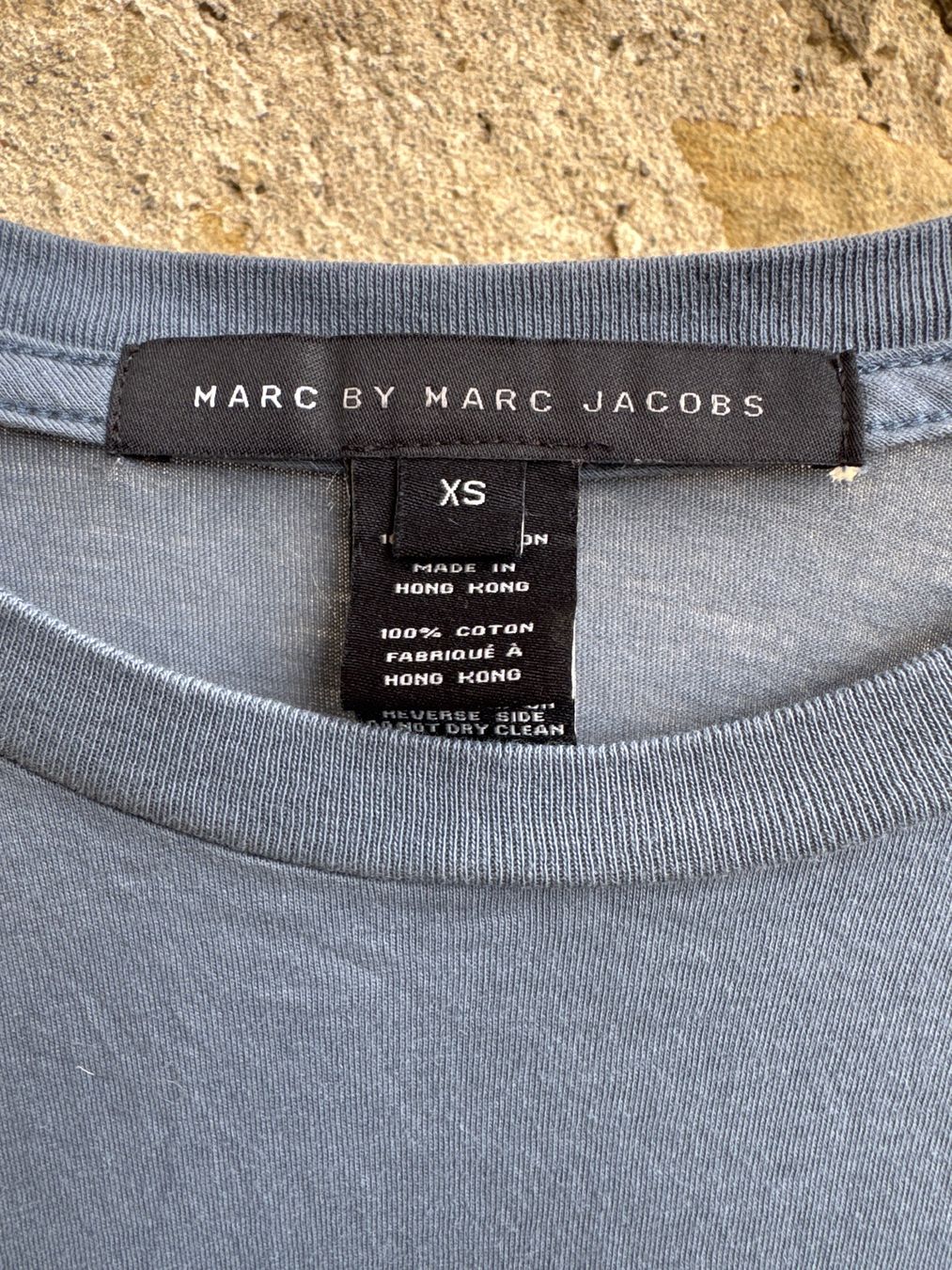 Marc Jacobs T-shirt: Marc Jacobs t shirt XS – Nuovo e nell'imballaggio originale da Arnex-sur-Orbe venduto da cameleonfringant 2