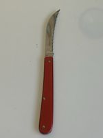 Schneide- & Schälmesser, rot, von ERNST AG Zuerich(I3)