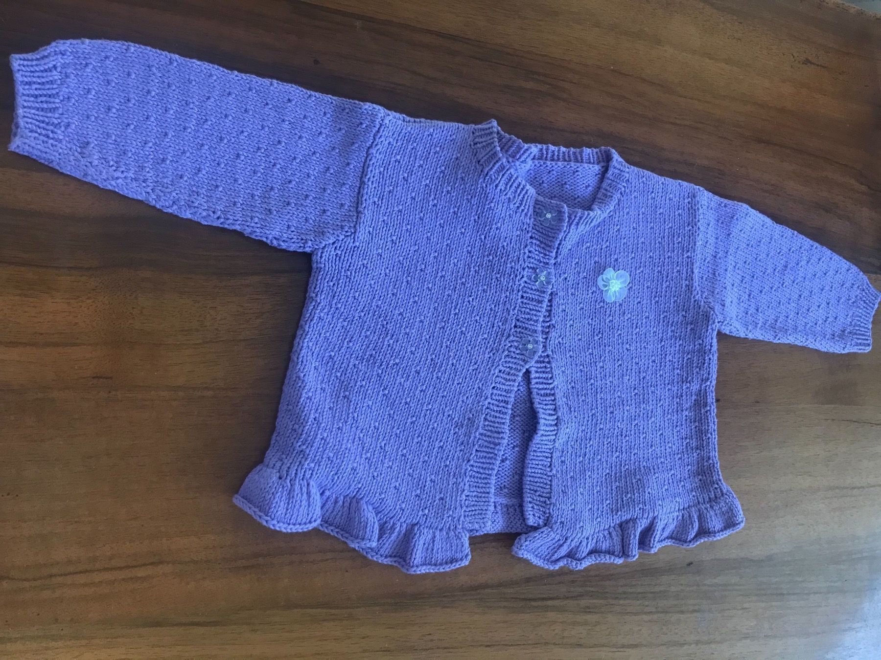 Vestes & Manteaux: KINDERJÄGGLI. VON. HAND. GESTRICKT – Neuf (Voir description) à Hochdorf par la_nationale