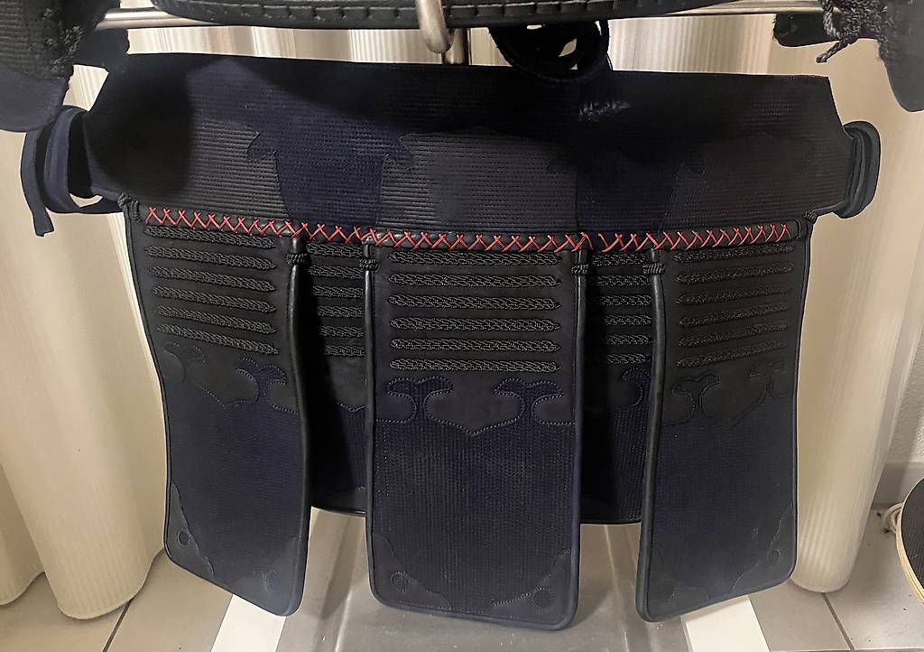 Protections: Kendo Rüstung – D'occasion à Buochs par Kalifati 4