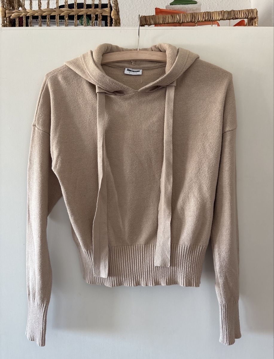Maglioni & Felpe: Beiger Pullover – Usato da Basel venduto da lau_retta