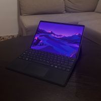 Einwandfreies Surface Pro 11 (Snapdragon X Elite)