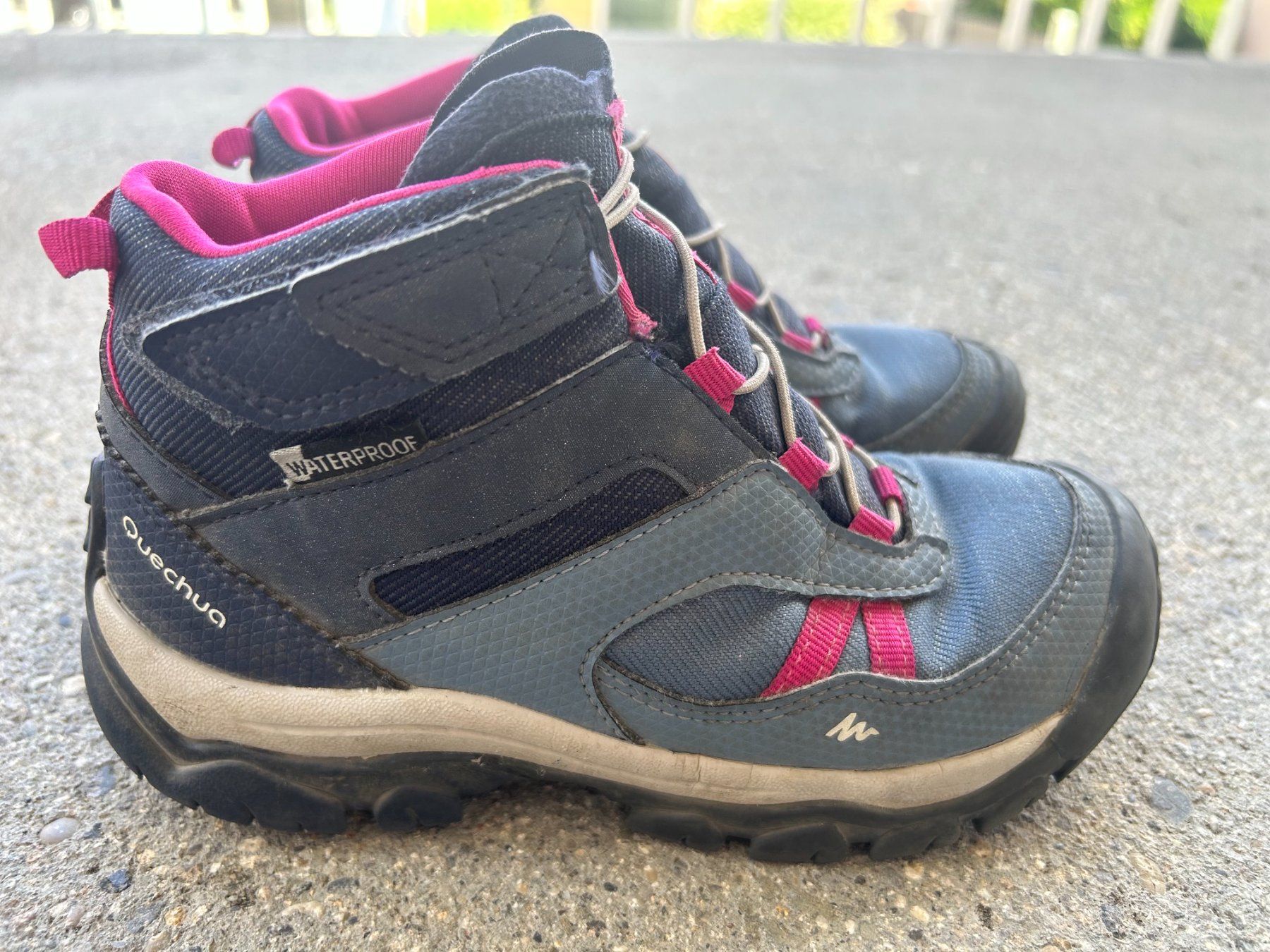 Chaussures garçon: Kinder Wanderschuhe Gr. 30 Top Zustand – D'occasion à Aarwangen par Sternchen11 2