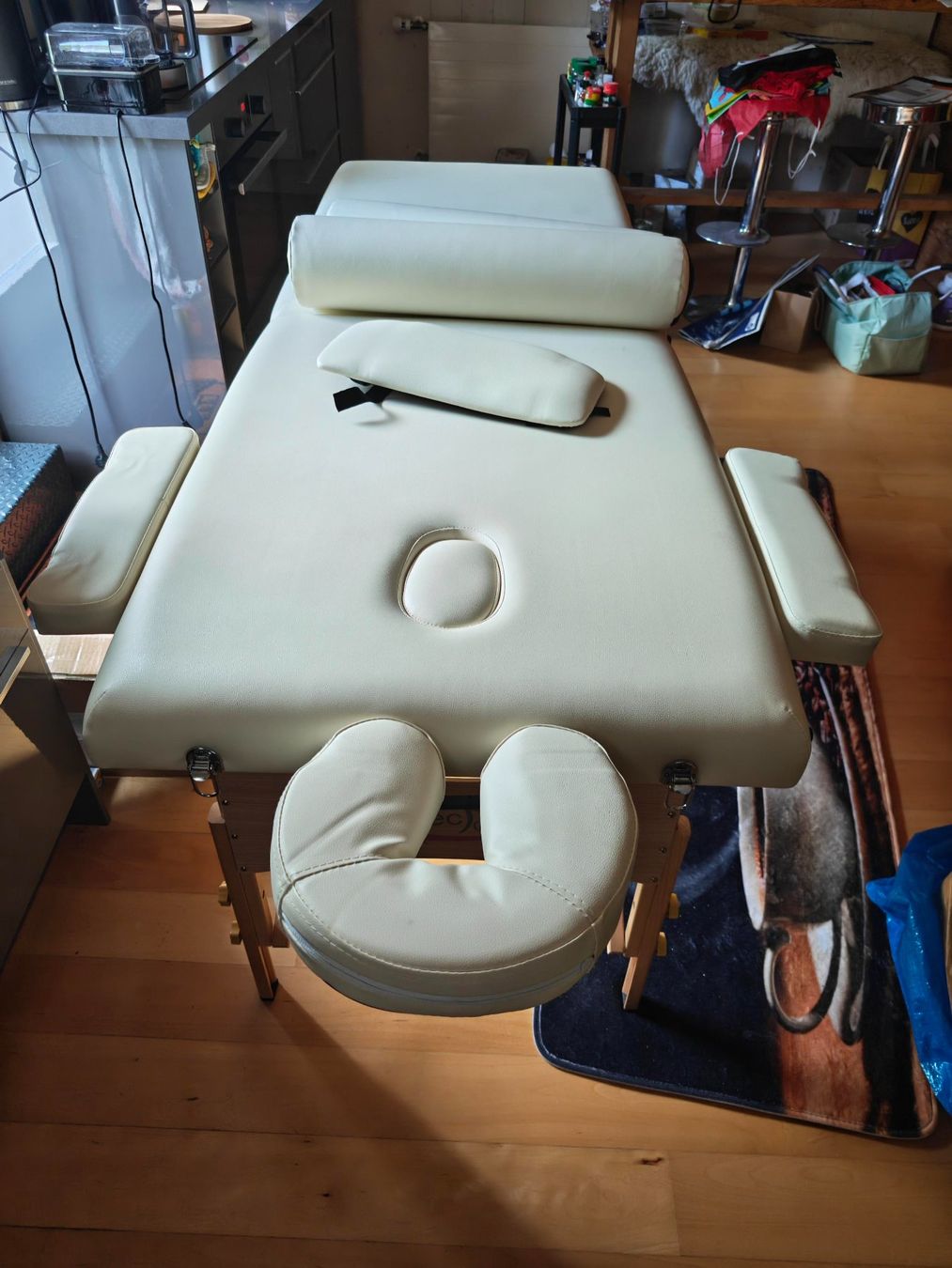 TecTake Fauteuils de soin: Massage Tisch tec take faltbar – D'occasion à Grub AR par Herthaner23
