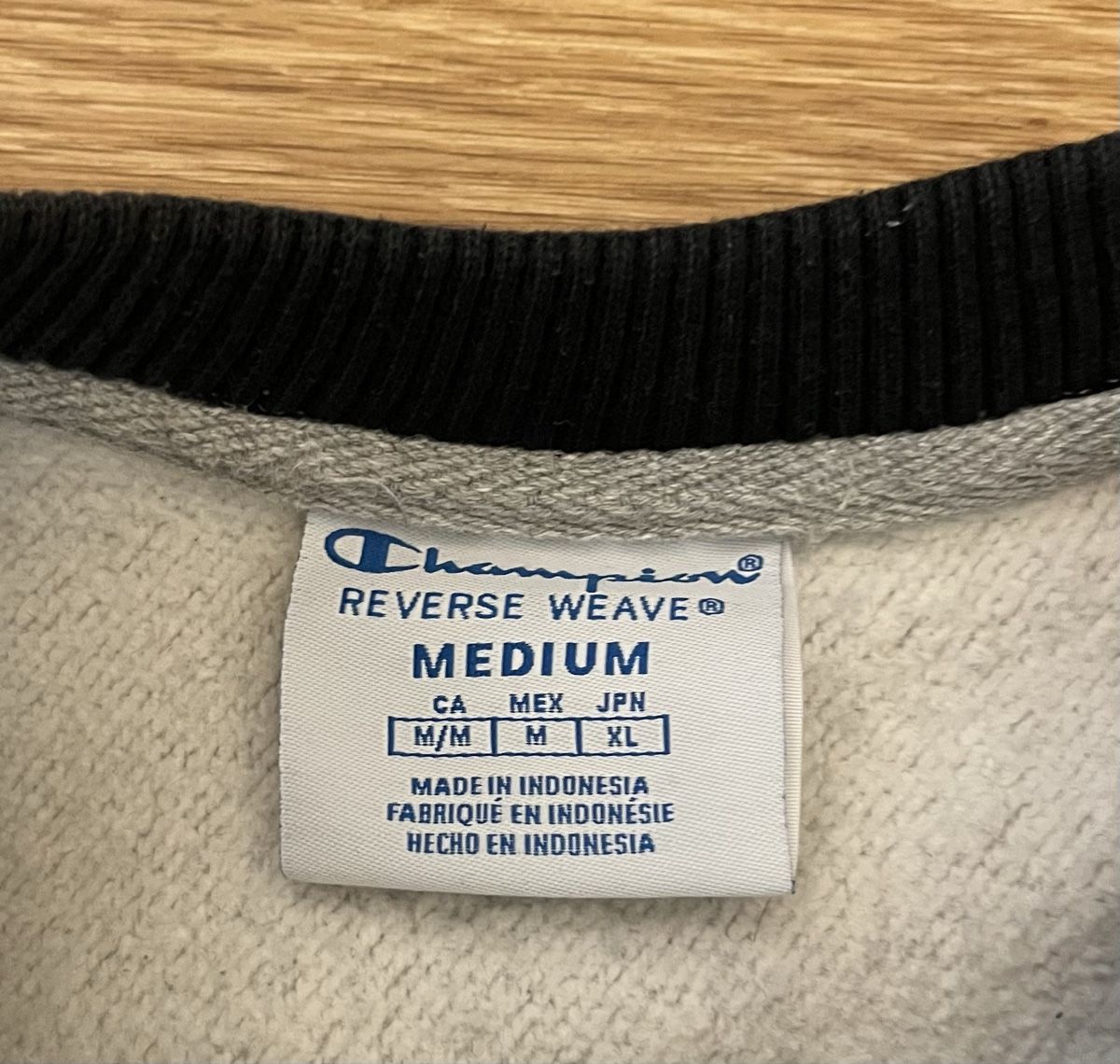 Champion Maglioni & Felpe: Champion Sweatshirt – Usato da Sarnen venduto da flo_25mp 1