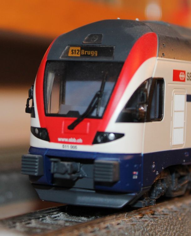 SBB/ZVV Triebwagenzug RABe 511 0056 6teilig Kaufen auf Ricardo