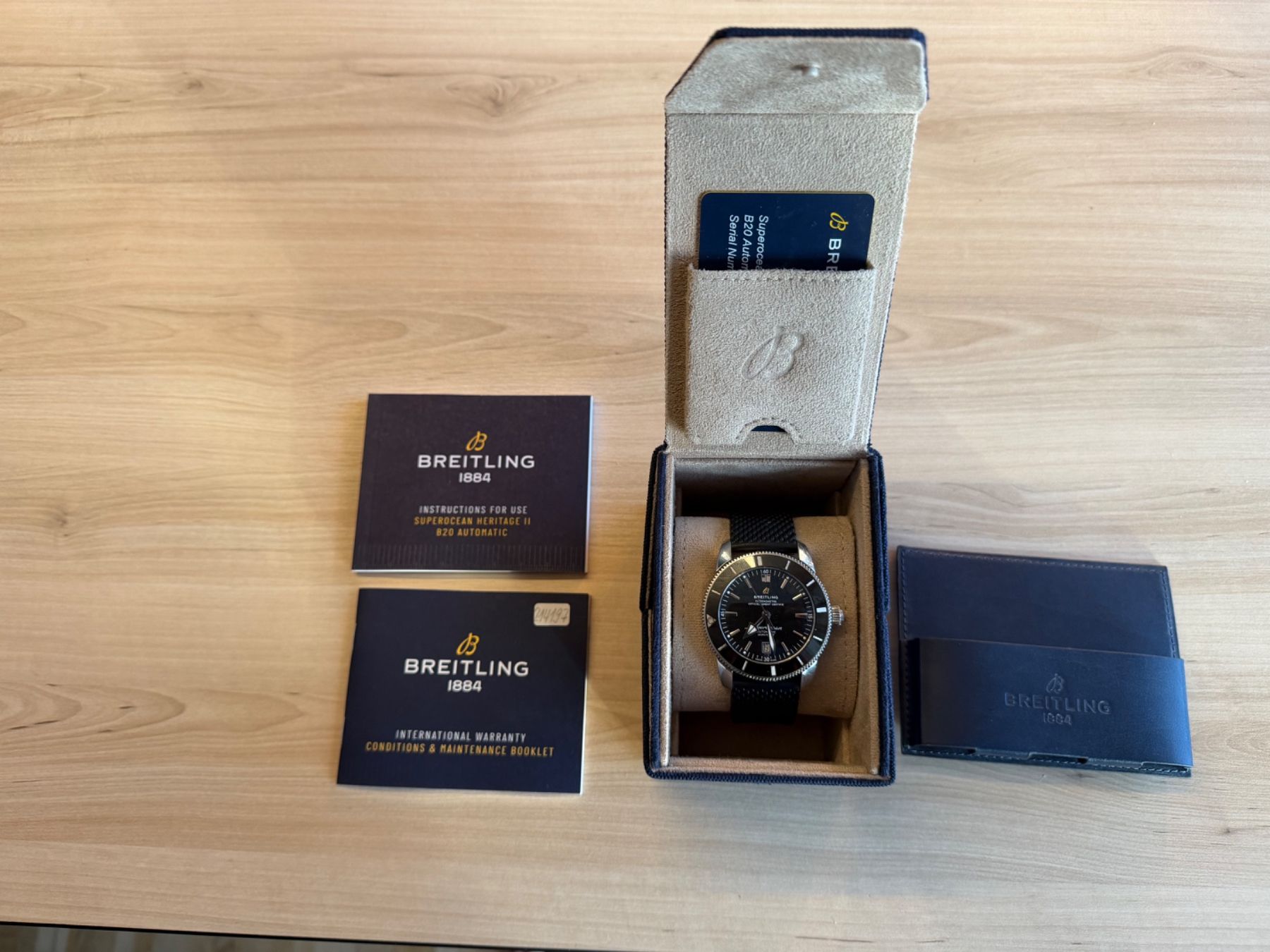 Breitling Orologi: Breitling Superocean Héritage li B20  46 en – Usato da Montreux venduto da dar_hs6n 2