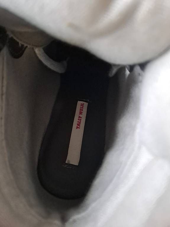 Scarpe da donna: Schuhe, Grösse 37 – Usato da Samedan venduto da t_p_8nvs 2