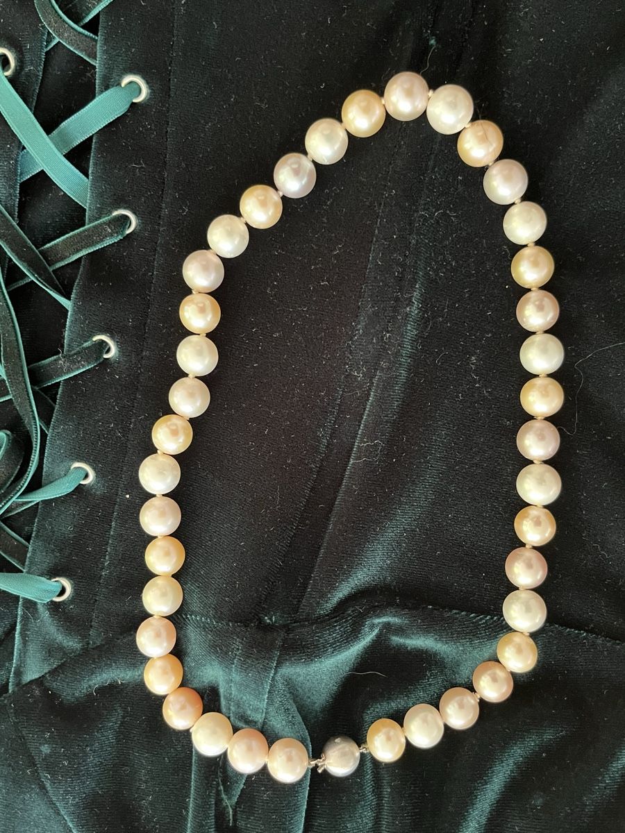 Perle (finte): Perlenkette farbig, Glanz,  46cm – Usato da Schaffhausen venduto da almaro2010 4