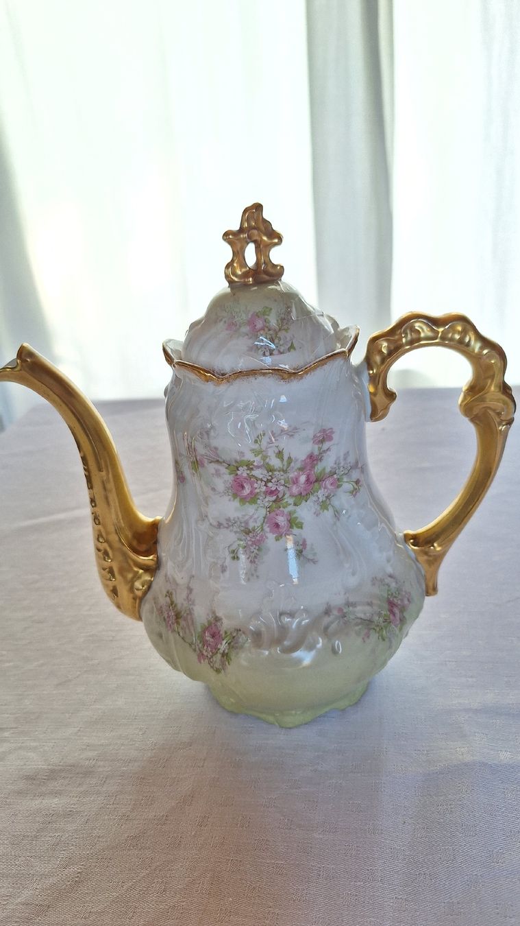 Set di piatti: Kaffe-Service LIMOGES – Usato da Muttenz venduto da bin_2fmx 7