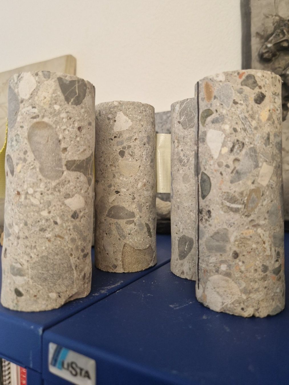 Tecnica del mosaico: Betonzylinder – Usato da Chur venduto da bemaha
