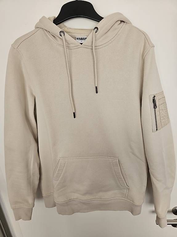 Maglioni & Felpe: Hoodie – Usato da Möhlin venduto da luc_hlv7