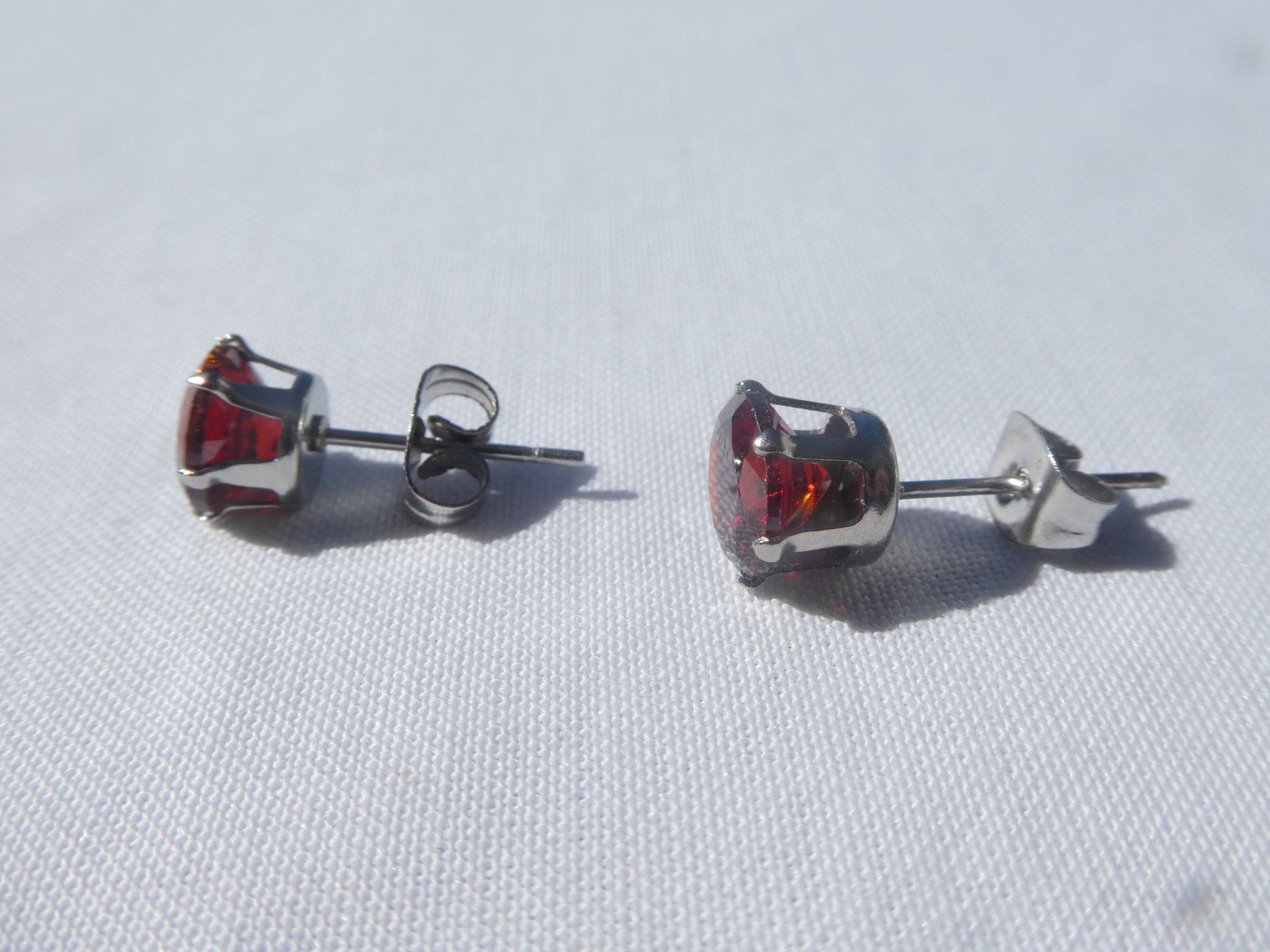Ohrringe & -stecker: Ohrstecker mit Zirkonia, Modeschmuck / NEU – Neu (gemäss Beschreibung) aus Gattikon von kaandooh 2