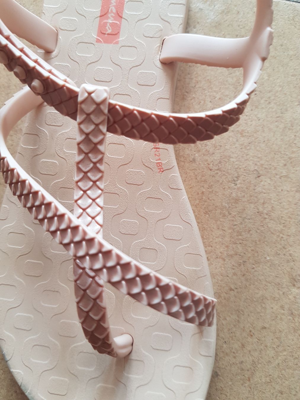 Ipanema Scarpe per ragazze: Sandaletten Ipanema Mädchen Grösse 32 – Usato da Thun venduto da lede 5