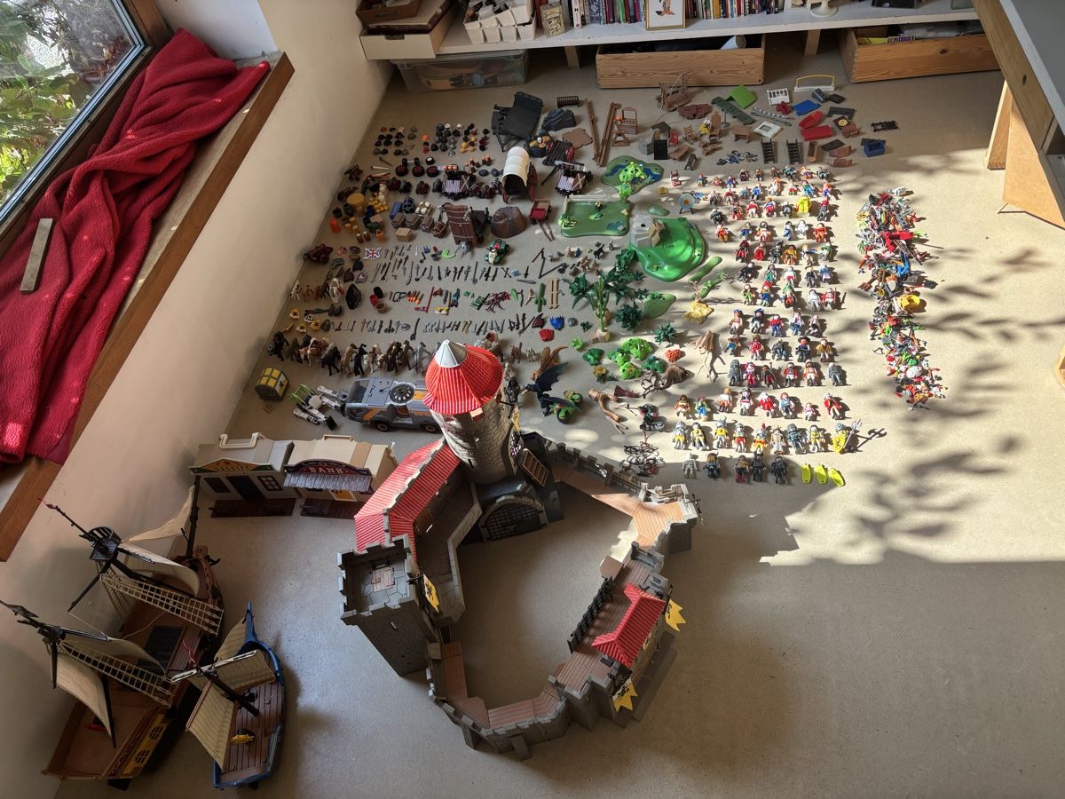 Playmobil Jouets: Enorme collection playmobil – D'occasion à Pampigny par pq1_7r9w 8
