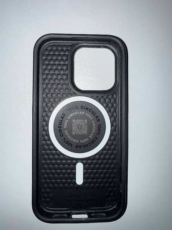 Cover & Protezioni schermo: Rhinoshield SolidSuit iPhone 16 Pro Case mit Megsafe – Usato da St. Gallen venduto da edihida 1