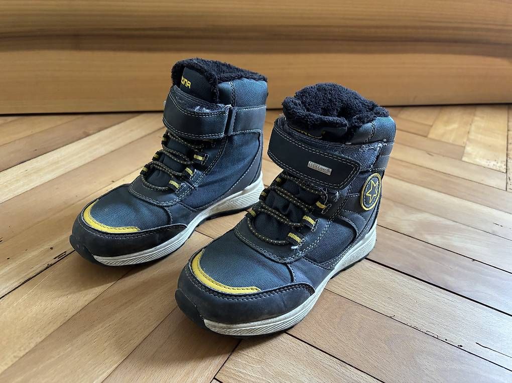 Scarpe per ragazzi: Kinder Winterschuhe Gr. 31 – Usato da Luzern venduto da spixomat