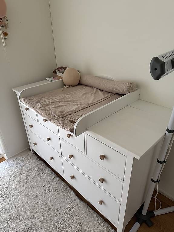 Wickeltisch & Zubehör: IKEA HEMNES Wickelkommode mit Wickelaufsatz – Gebraucht aus Stadel von Xuli_Al 1