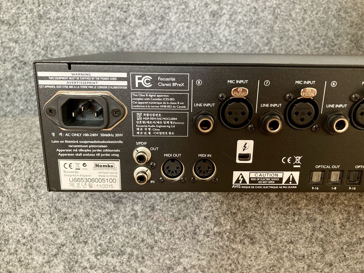Focusrite Equipement studio: Focusrite Clarett 8Pre X Interface – D'occasion à Glattfelden par Pedals 8
