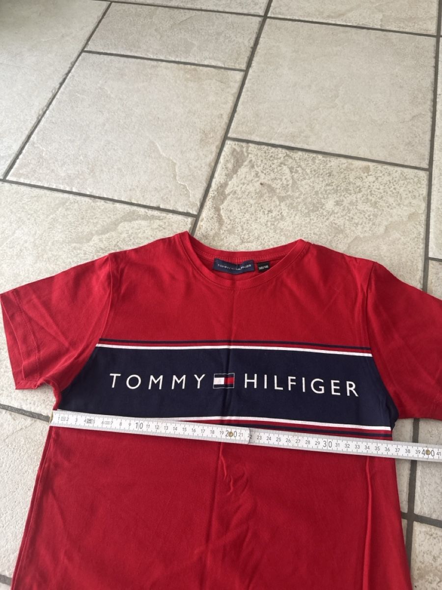 T-shirt: T-Shirt Gr.140, Brief 2.50 Fr. – Nuovo (secondo la descrizione) da Waltenschwil venduto da lina-04 3