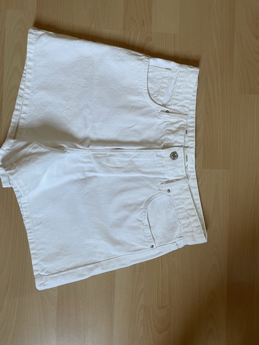 Mango Hosen: Hosen Kurz Mango G. 40 – Neu (gemäss Beschreibung) aus Frenkendorf von Pinda4402
