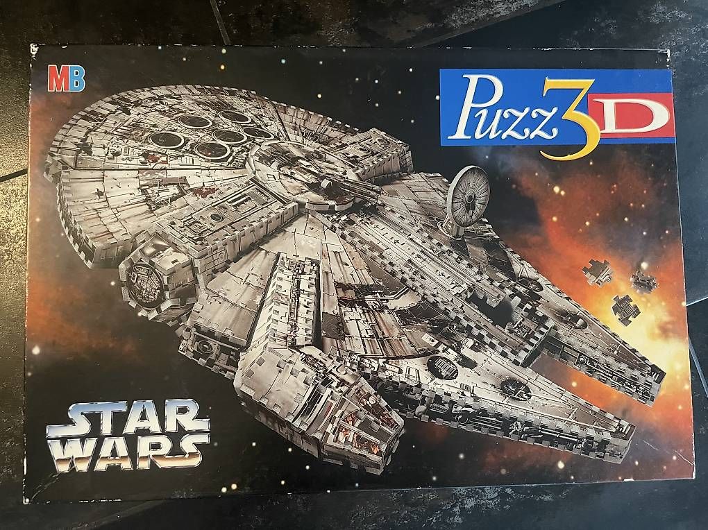 Puzzles: Puzz3d Millenium Falcon 1997 – D'occasion à Biel/Bienne par Hamamlezi
