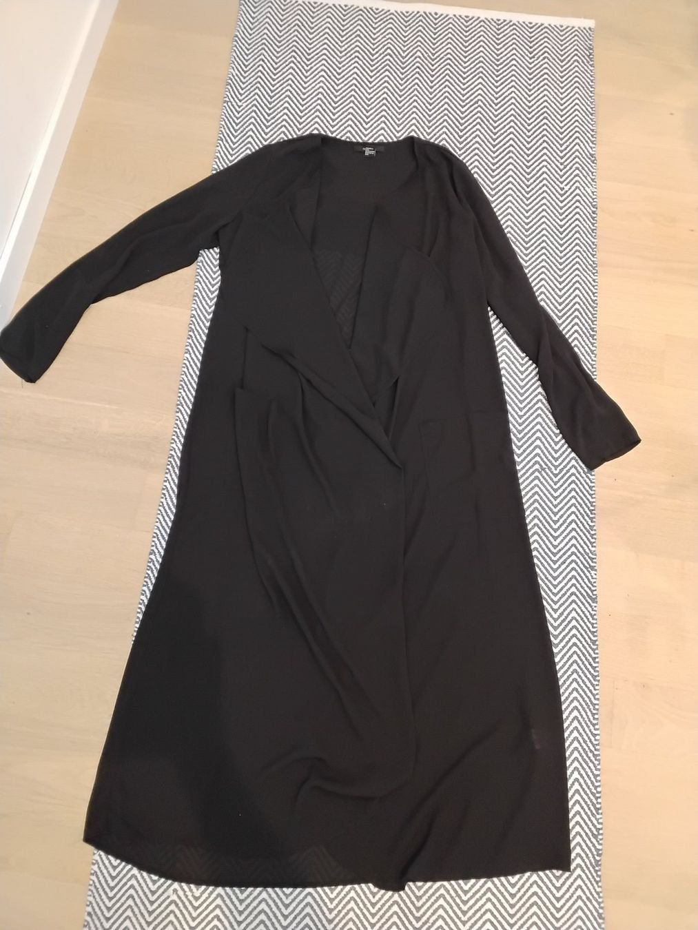 Giacche: Cardigan - transparent - Forever21 Gr. M Schwarz Gothic – Nuovo (secondo la descrizione) da Füllinsdorf venduto da Sunnebliemli7 7