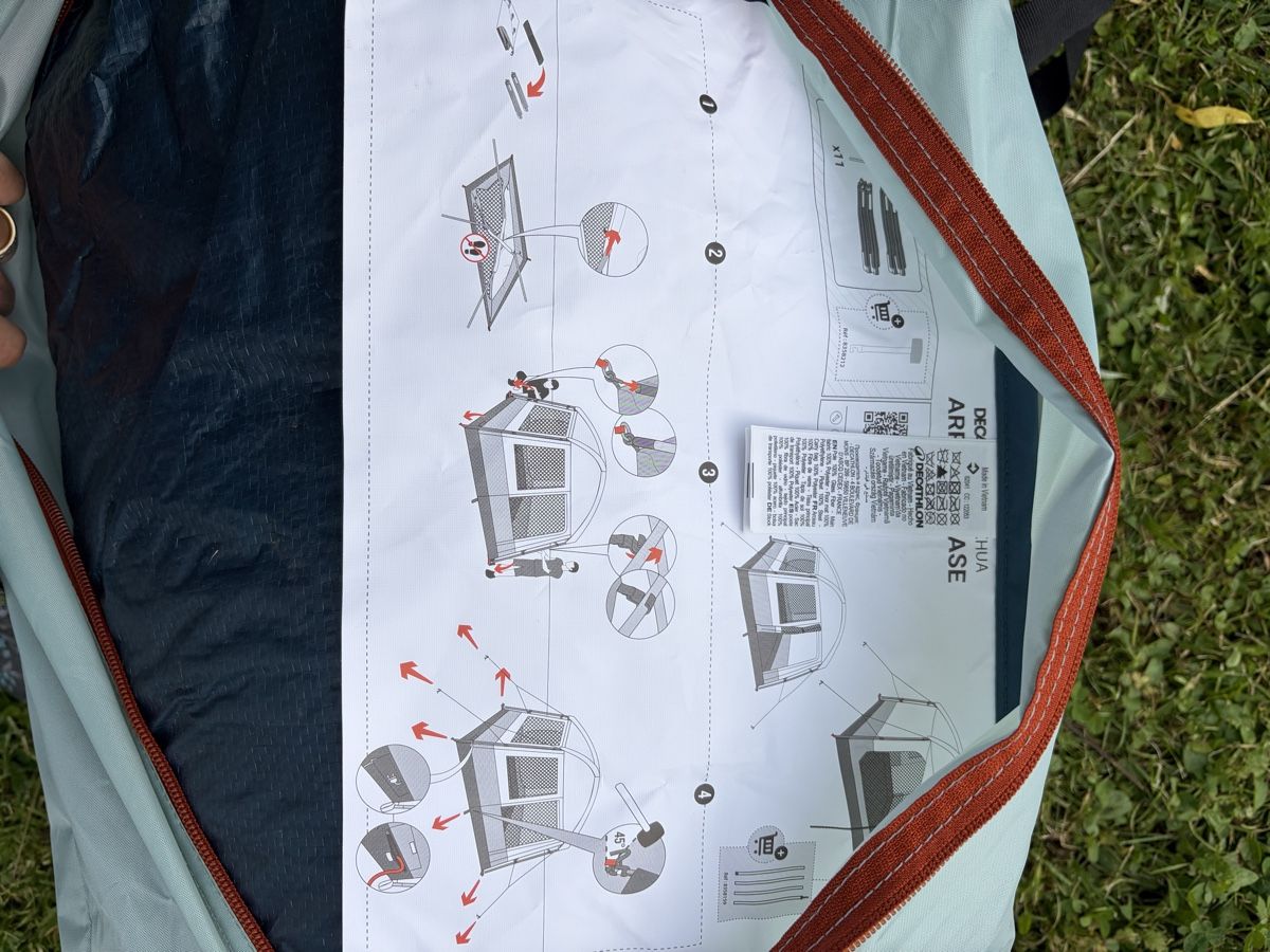 Decathlon Tende : Zelt Quetcha Base ARPENAZ Neuwertig – Nuovo (secondo la descrizione) da Herisau venduto da Usuperman 1