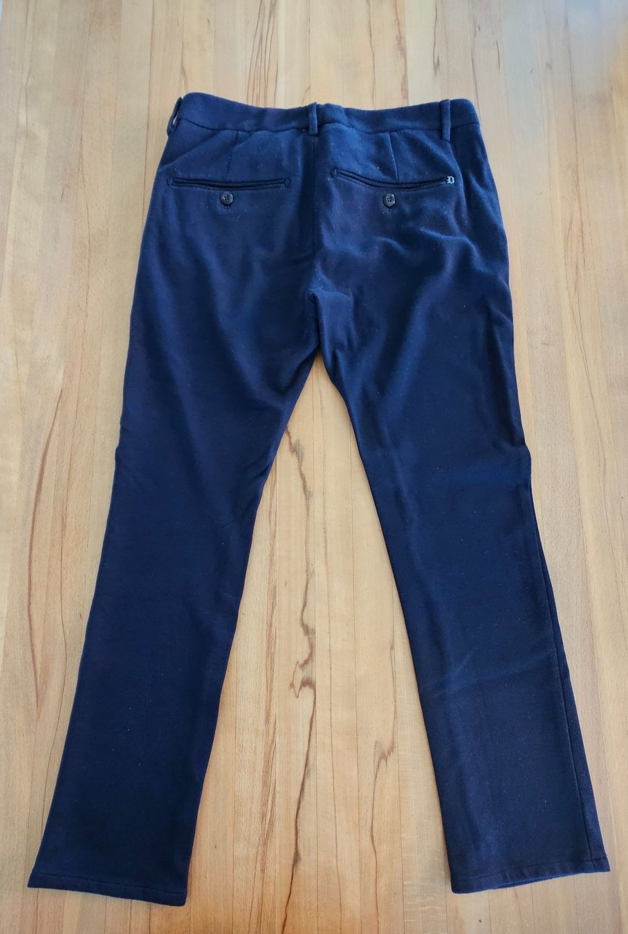 Pantaloni: Hosen Herren Gr. S dunkelblau – Usato da Root venduto da Trinali 1