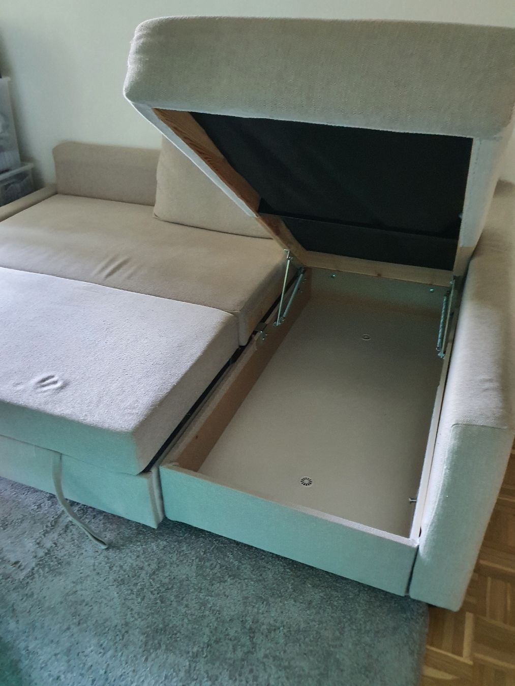 Divani: Gebrauchtes Schlafsofa von Ikea.  – Usato da Wolfhausen venduto da str_92ww 2