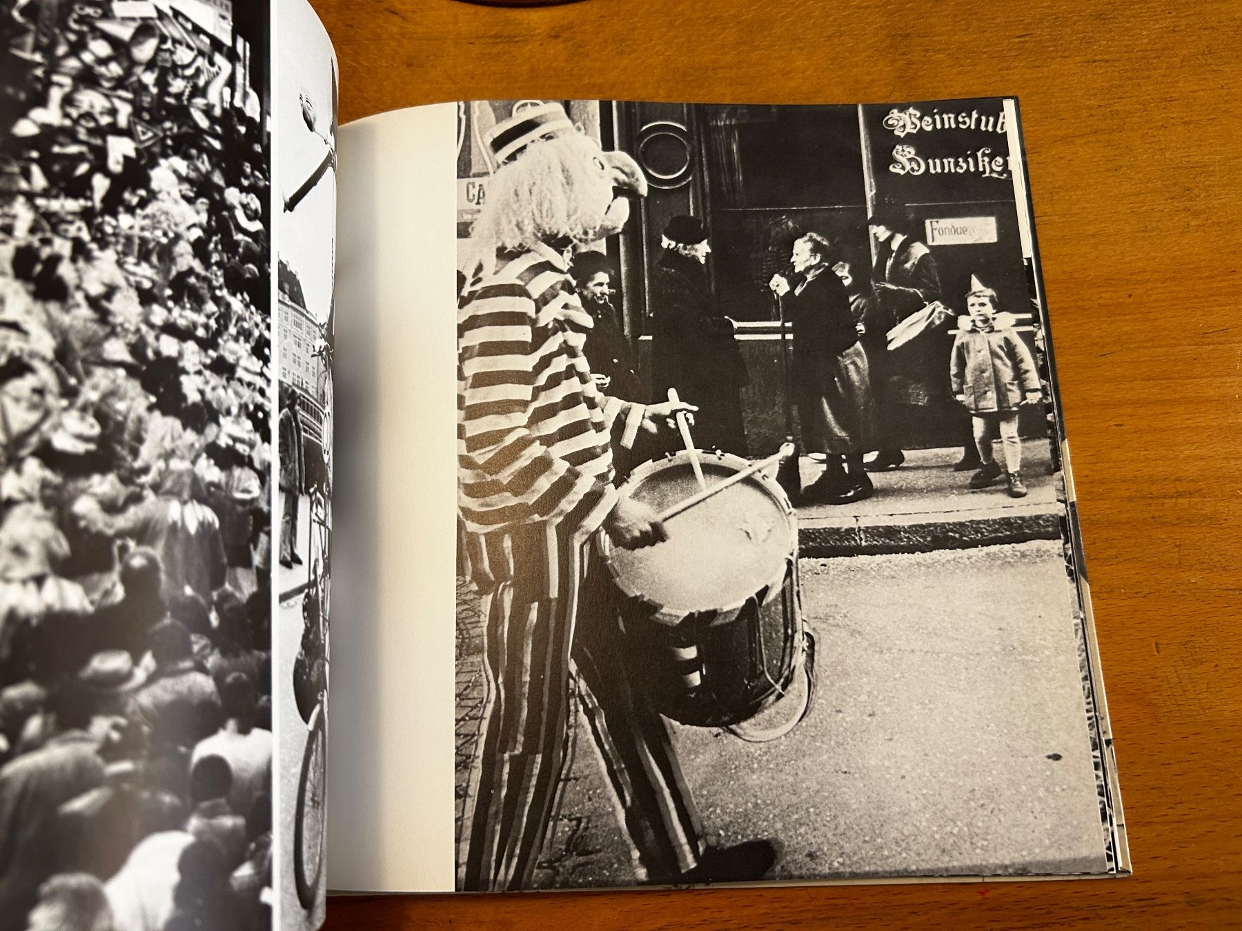 Livres: Peter Armbruster: Schwarz auf Weiss – D'occasion à Basel par Peter_schlemihl 2